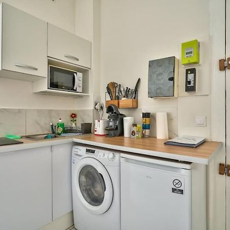 Magnificent Studio Near Paris Clichy Kültér fotó